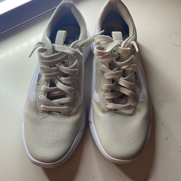 Vans UltraRange - Picture 4 of 5